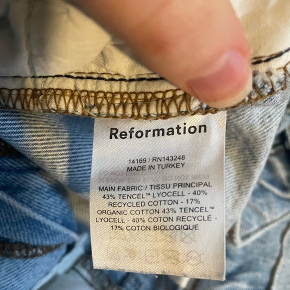 Reformation Vintage High Straight Crop in Montauk - Picture 8 of 8